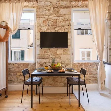 Apartmán Kamara House *